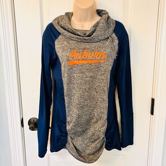 Auburn Tigers Long sleeve Navy, Orange and Gray Top! 🐾 - Picture 1 of 4